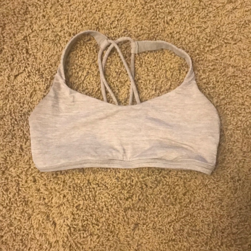 Lululemon sports bra